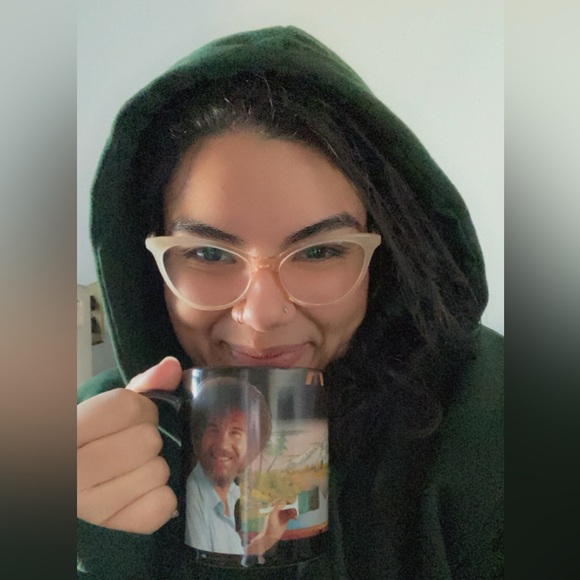 HI!! I’m Bibi 🖤💕 Welcome to my closet! - Picture 14 of 15